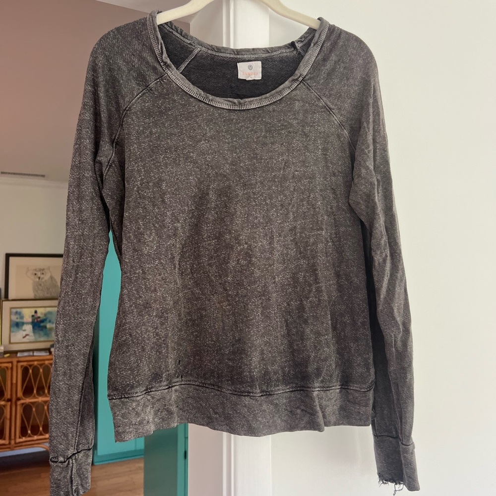Sundry super soft Sweatshirt size 2